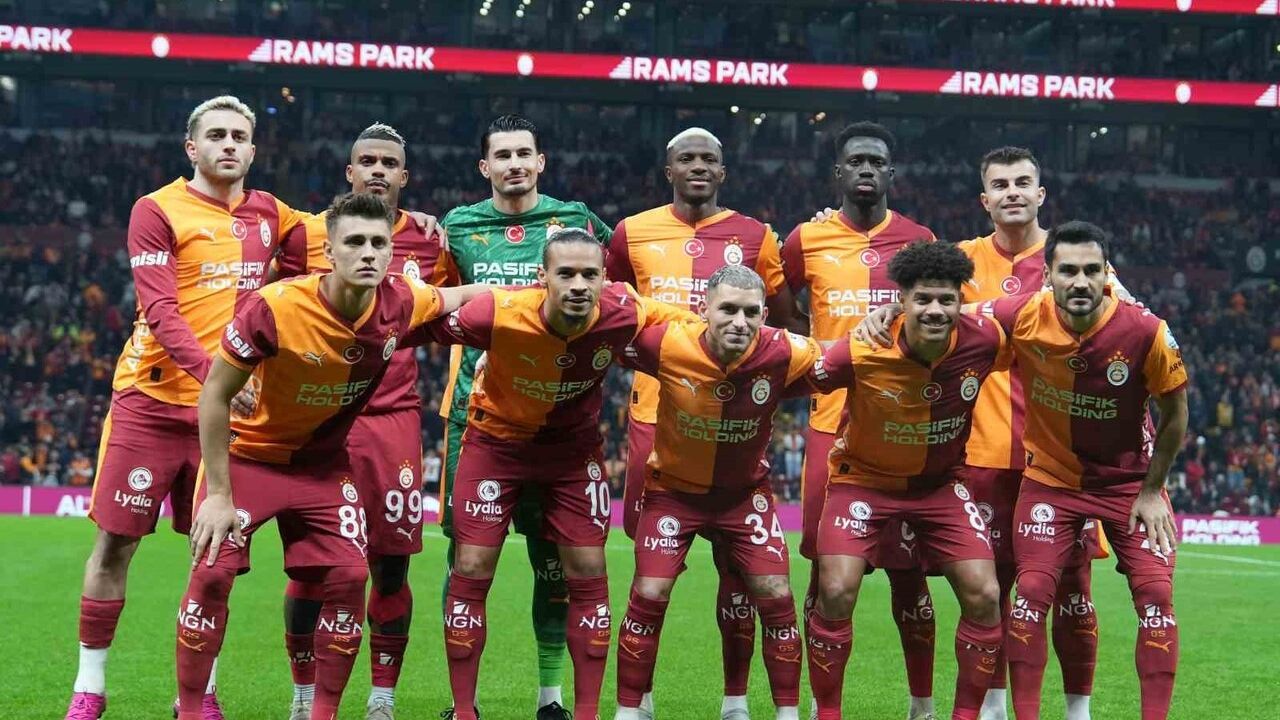 Galatasaray’da Okan Buruk Samsunspor karşısında Fenerbahçe derbisinin 11’ini değiştirmedi