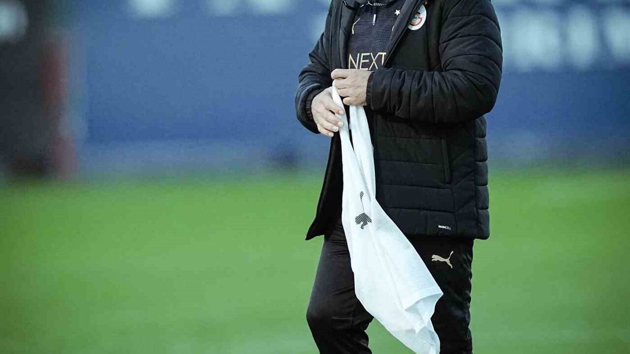 Galatasaray, RAMS Başakşehir maçı öncesi son antrenmanını Kemerburgaz'da tamamladı