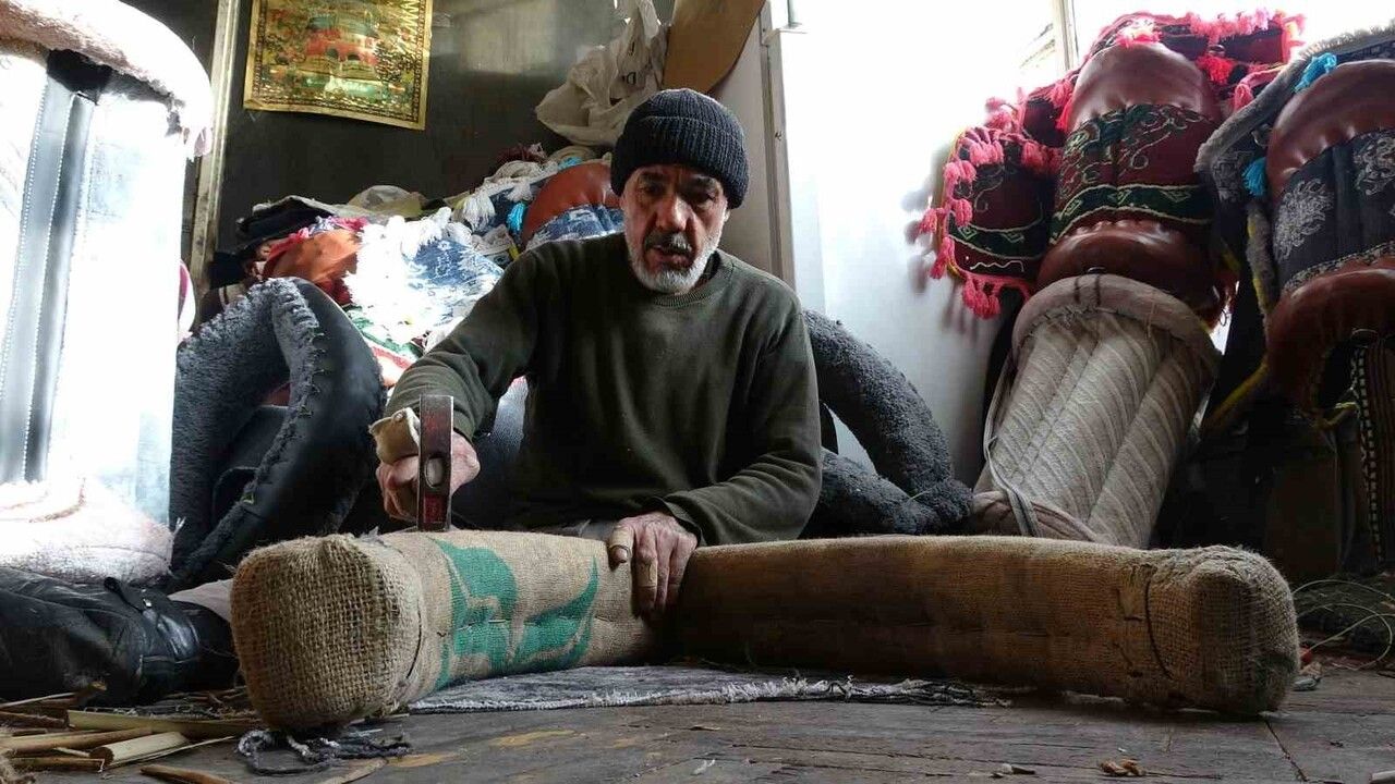 Gaziantep'te 55 Yıldır Semercilik Yapan Usta: Baba Mesleğini Yaşatma Mücadelesi
