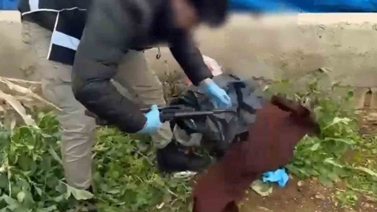 Gaziantep’te bahçede toprağa gömülü silahlar bulundu, 2 şüpheli tutuklandı