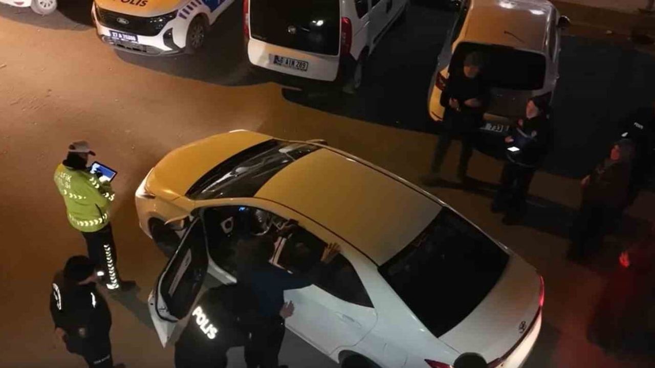 Gaziantep'te 'Huzur 27' uygulamasında 76 araca 613 bin 544 TL ceza