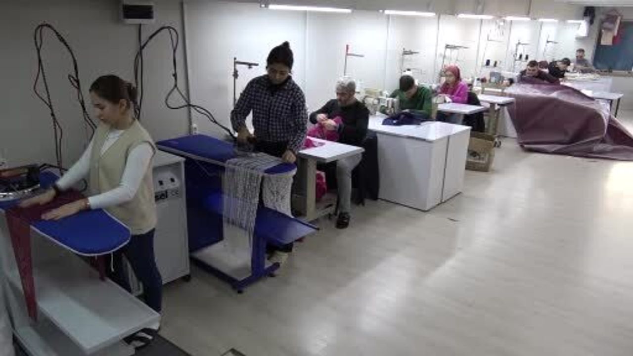 Gaziantep’te kiralık gelinlikten 45 kişilik atölyeye: Nesrin Solmaz’ın girişimcilik hikayesi