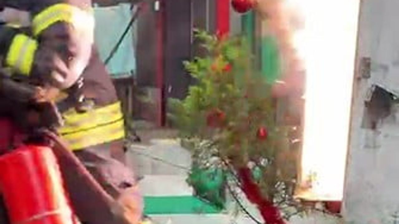 Gebze'de trafoda parlama: İtfaiyenin hızlı müdahalesi faciayı önledi