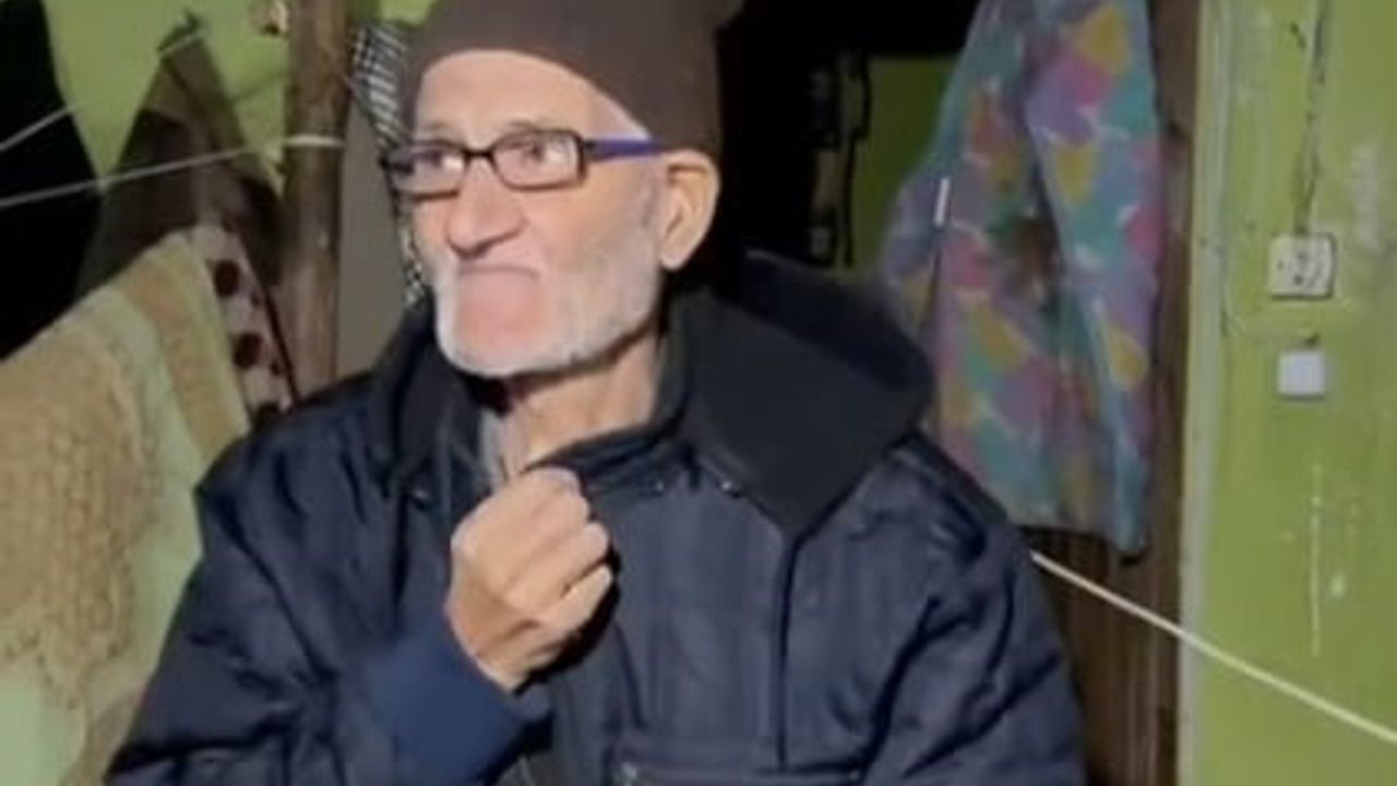 Gediz'de Yalnız Yaşayan Eyüp Can için Belediye ve Vatandaşlardan Konteyner Ev Dayanışması