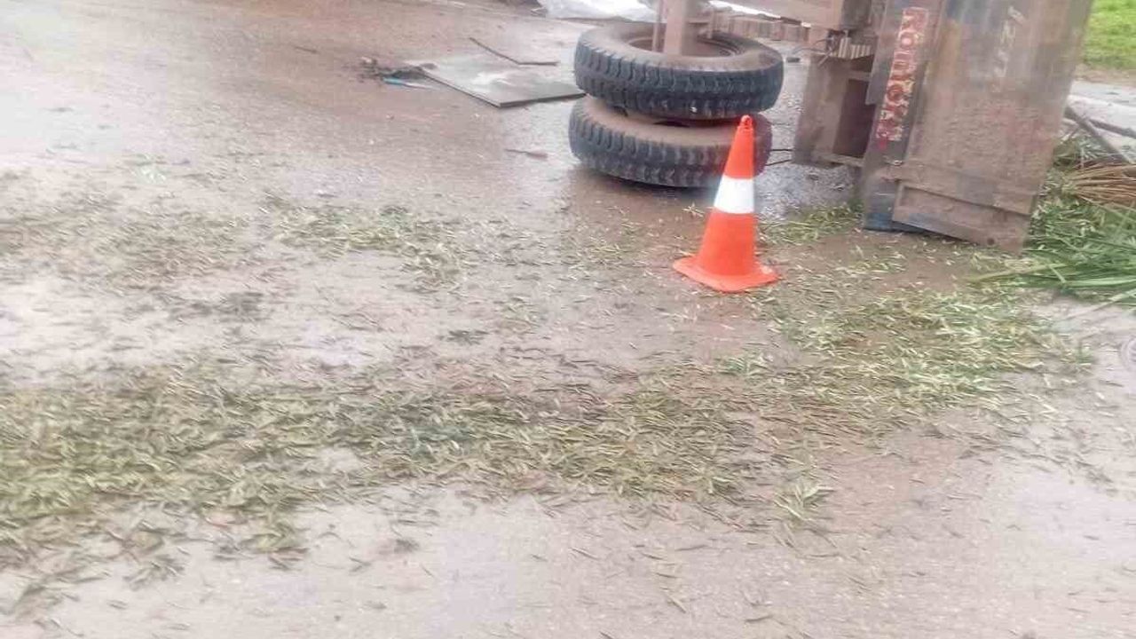 Gemlik’te belediyeye ait traktör devrildi: 1 kişi hayatını kaybetti