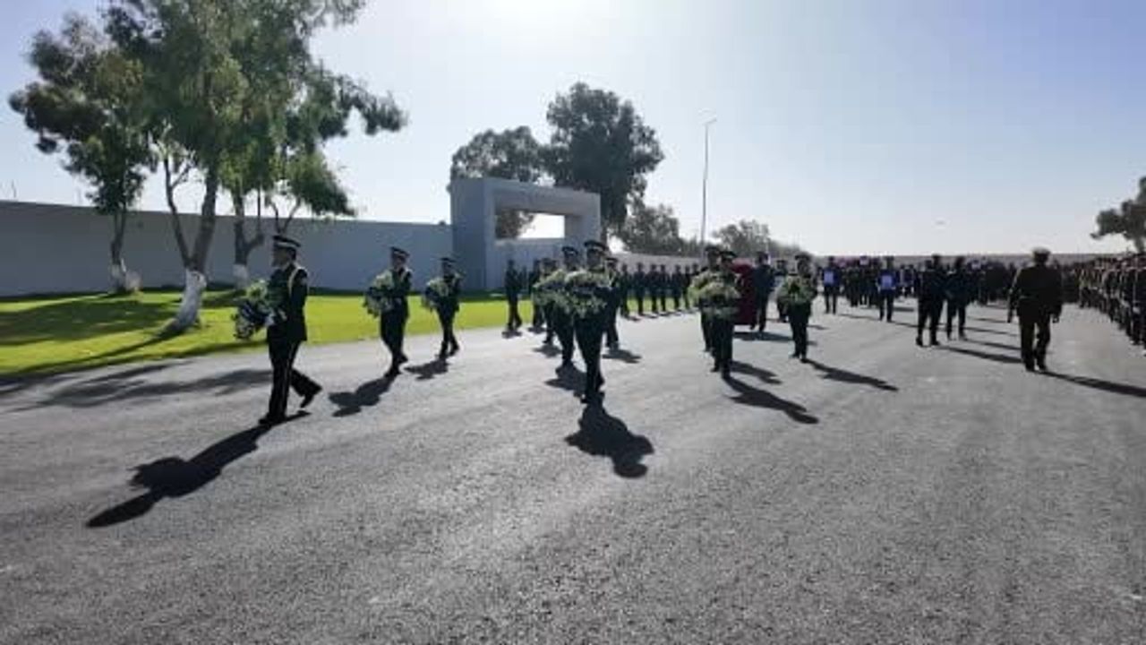 Genelkurmay Başkanı Bayraktaroğlu Libya'da Ankara'daki uçak kazasında hayatını kaybeden Libyalı yetkililerin cenaze törenine katıldı