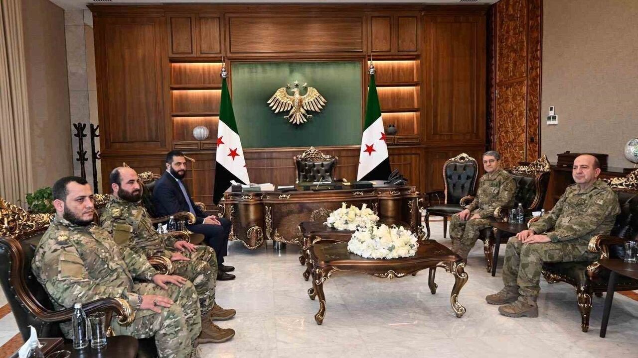 Genelkurmay Başkanı Bayraktaroğlu Şam'da Suriye Devlet Başkanı Ahmed eş-Şara ile görüştü