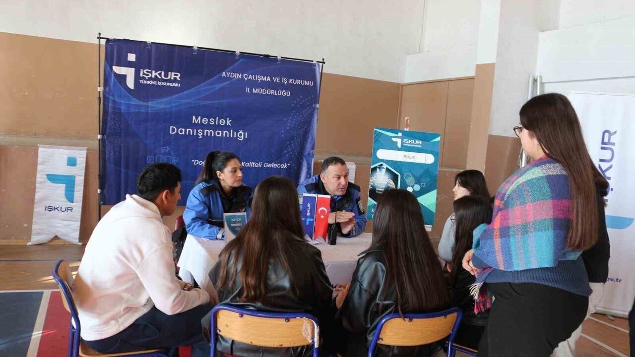 Germencik’te lise öğrencilerine polislik mesleği tanıtıldı