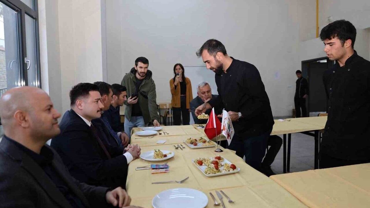 Gökçeada'da 22. Uluslararası Gastronomi Festivali öncesi tadım programı düzenlendi