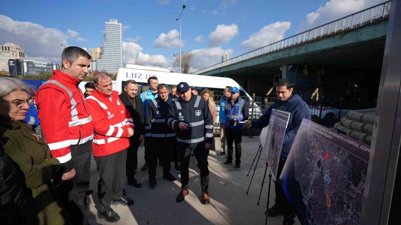Gökhan Yüksel Kartal'da yılsonu saha gezisinde stratejik projeleri yerinde inceledi