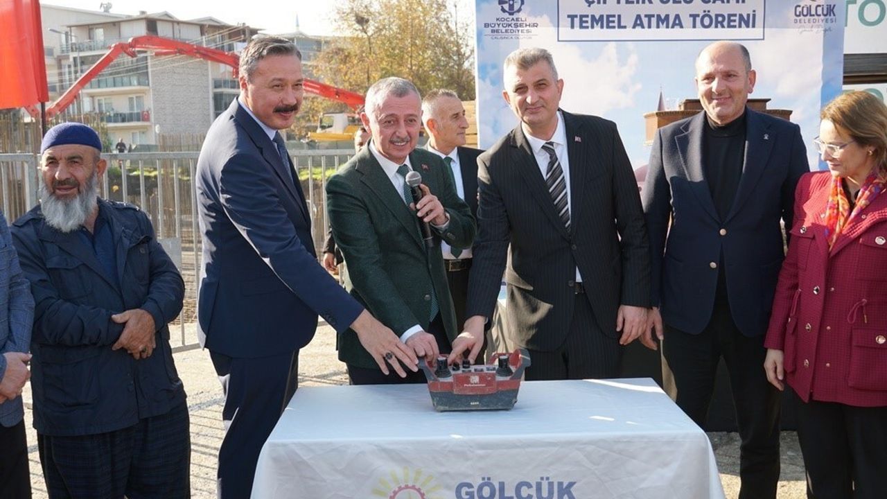 Gölcük’te Çiftlik Ulu Cami’nin temeli atıldı
