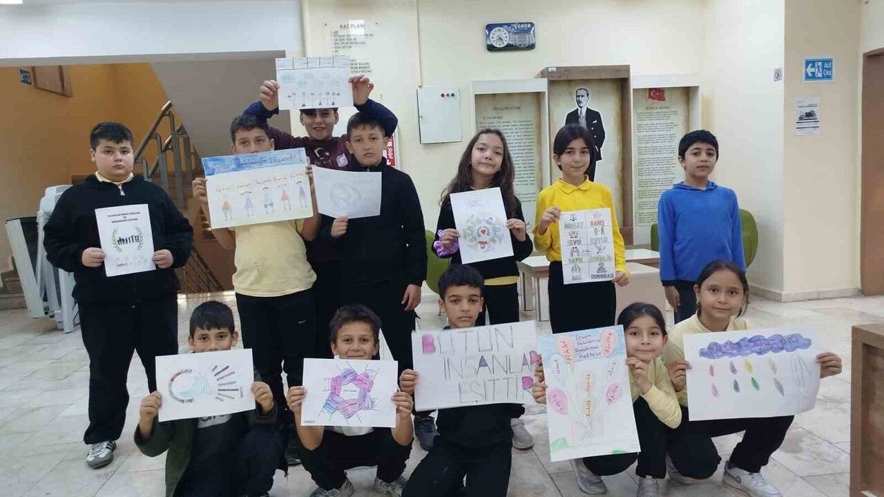 Gölpazarı'nda Dünya İnsan Hakları Günü için öğrencilere yönelik farkındalık etkinliği