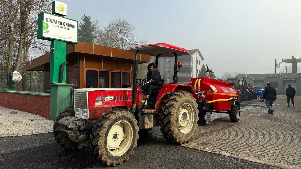 Gölyaka Zekeriya Köyü'ne kırsal yangınlara müdahale için su tankeri kredisi