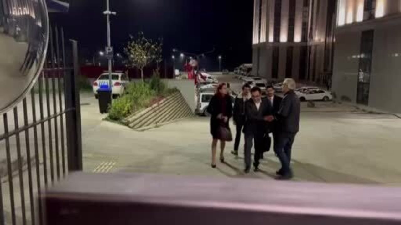 Güllü soruşturması: Tuğyan Ülkem Gülter ve arkadaşı adliyeye sevk edildi; avukatlar davadan çekildi