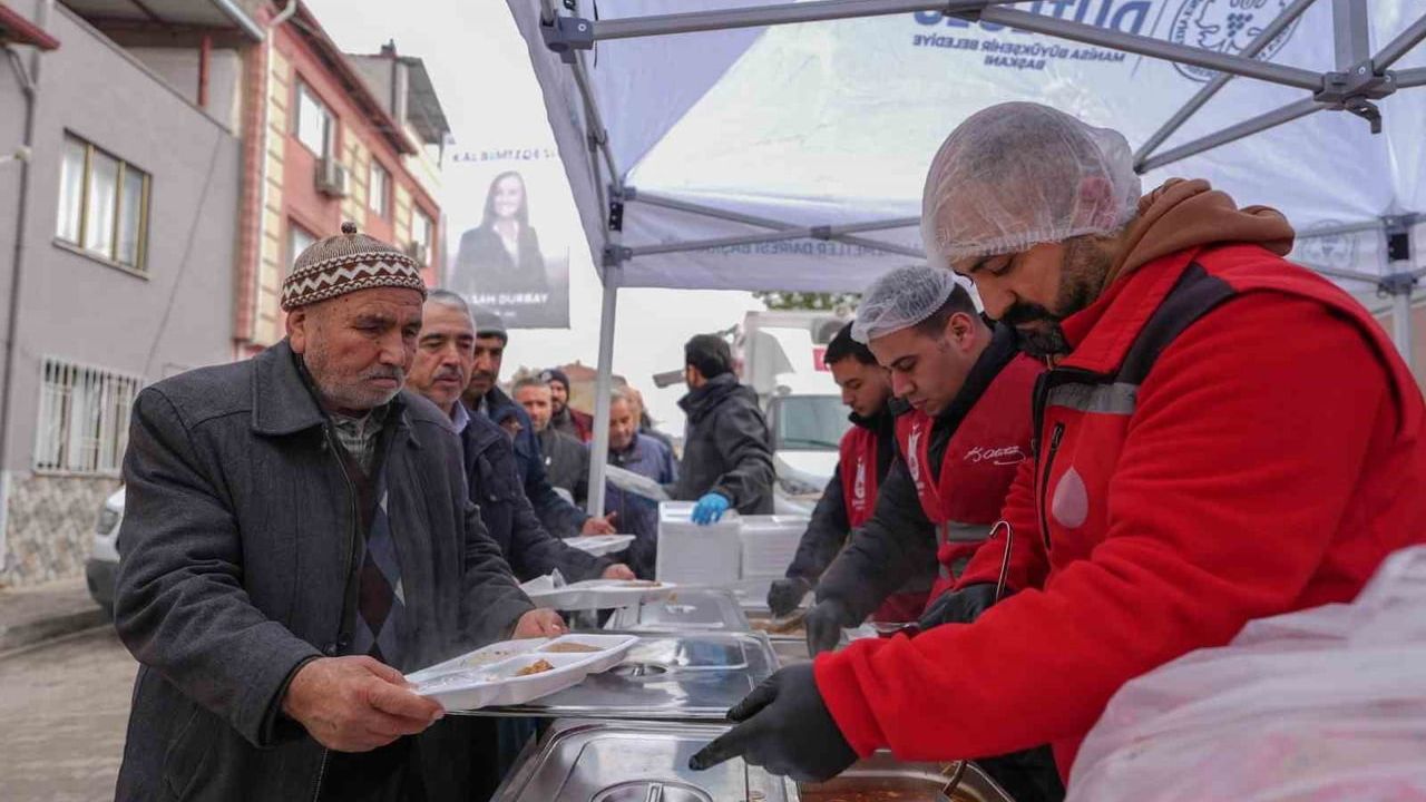 Gülşah Durbay, vefatının 7. gününde Koldere Mahallesi'nde mevlit ve hayırla anıldı
