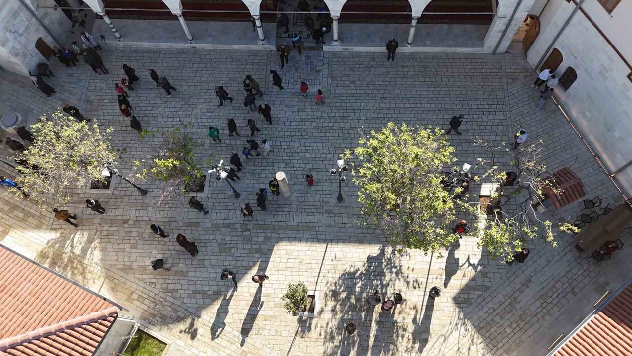 Habibi Neccar Camii restorasyonun ardından yeniden ibadete açıldı