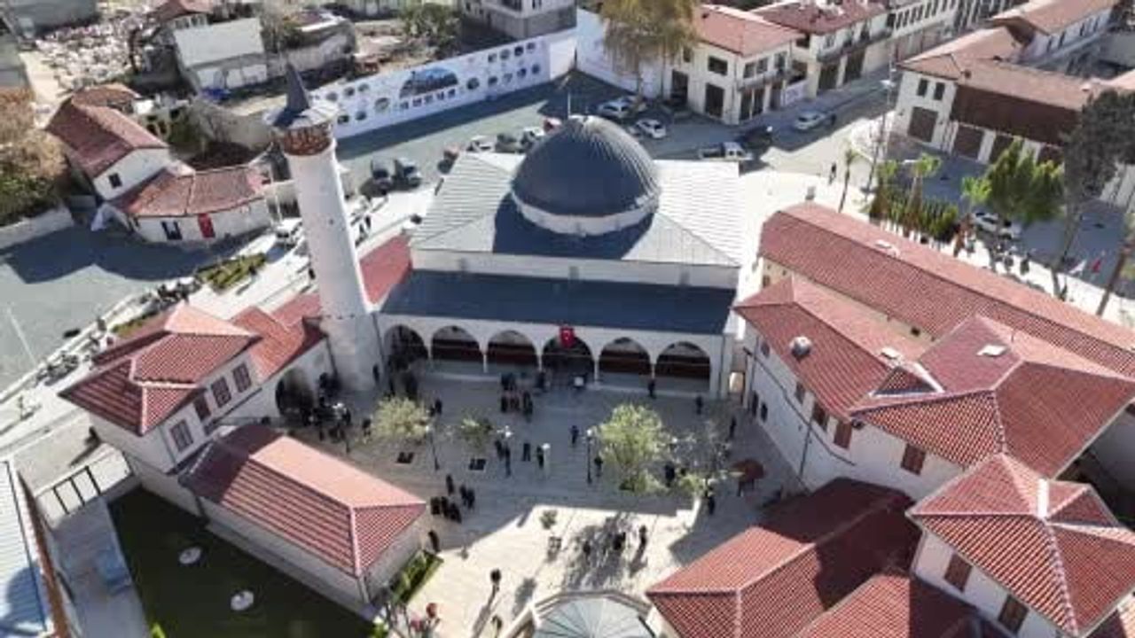 Habibi Neccar Camii yeniden ibadete açıldı — Erdoğan’ın katıldığı açılışın ardından ziyaretçi yoğunluğu