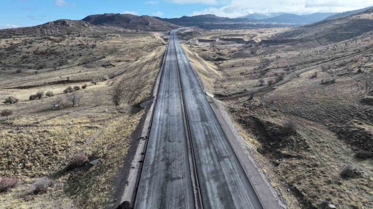 Hacılar, Erciyes ve Develi Bağlantı Yolu ile Bölgesel Kesişim Noktasına Dönüşecek