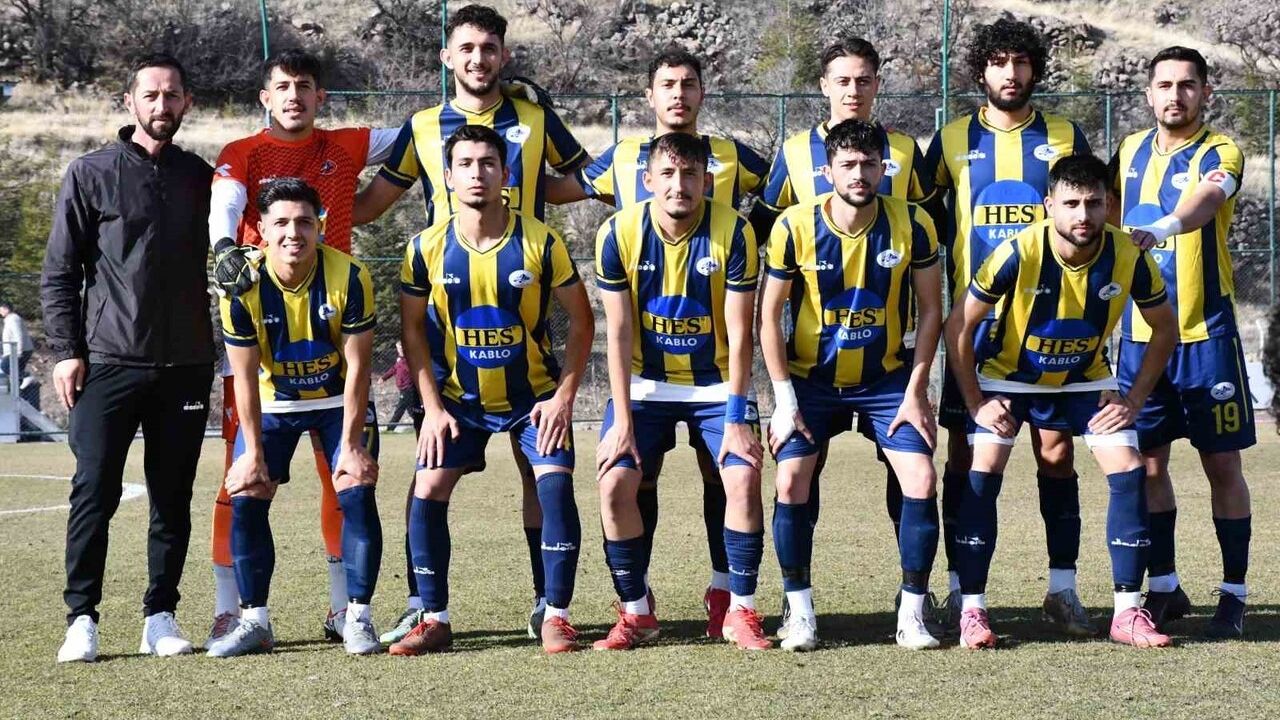 Hacılar Erciyesspor, Özvatanspor'u 1-0 Yenerek Zirve Takibini Sürdürdü