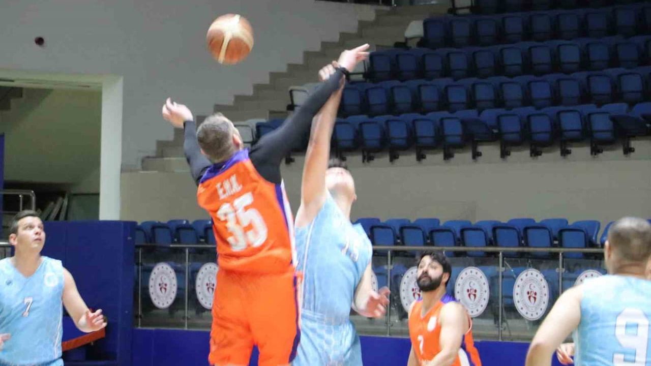 Hakkâri'de Kurumlar Arası Basketbol Müsabakaları başladı: 7 kurum, 42 maçlık turnuva