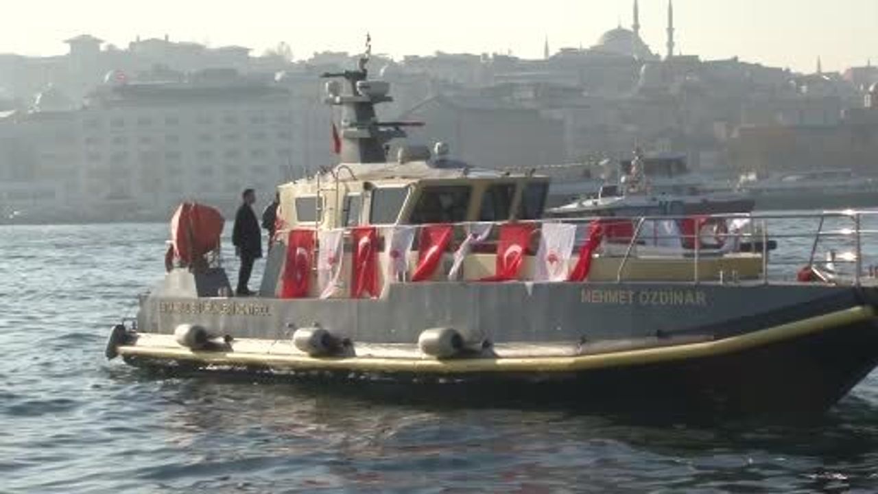 Haliç'te denizden 33 kilogram olta kurşunu çıkarıldı — İstanbul Tarım ve Orman Müdürlüğü çalışması