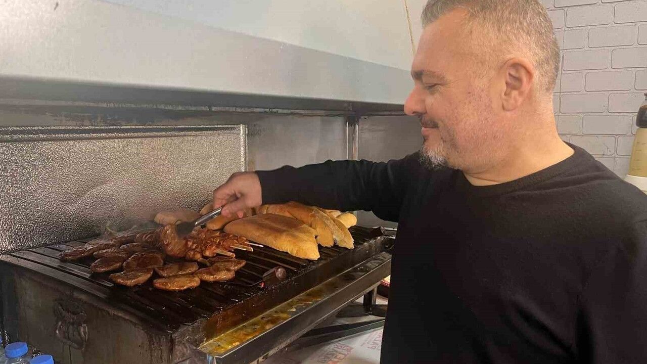 Hayrabolu’nun 43 yıllık lezzeti: Tescilli Çerkezmüsellim pabuç köftesi Avrupa sofralarına ulaştı