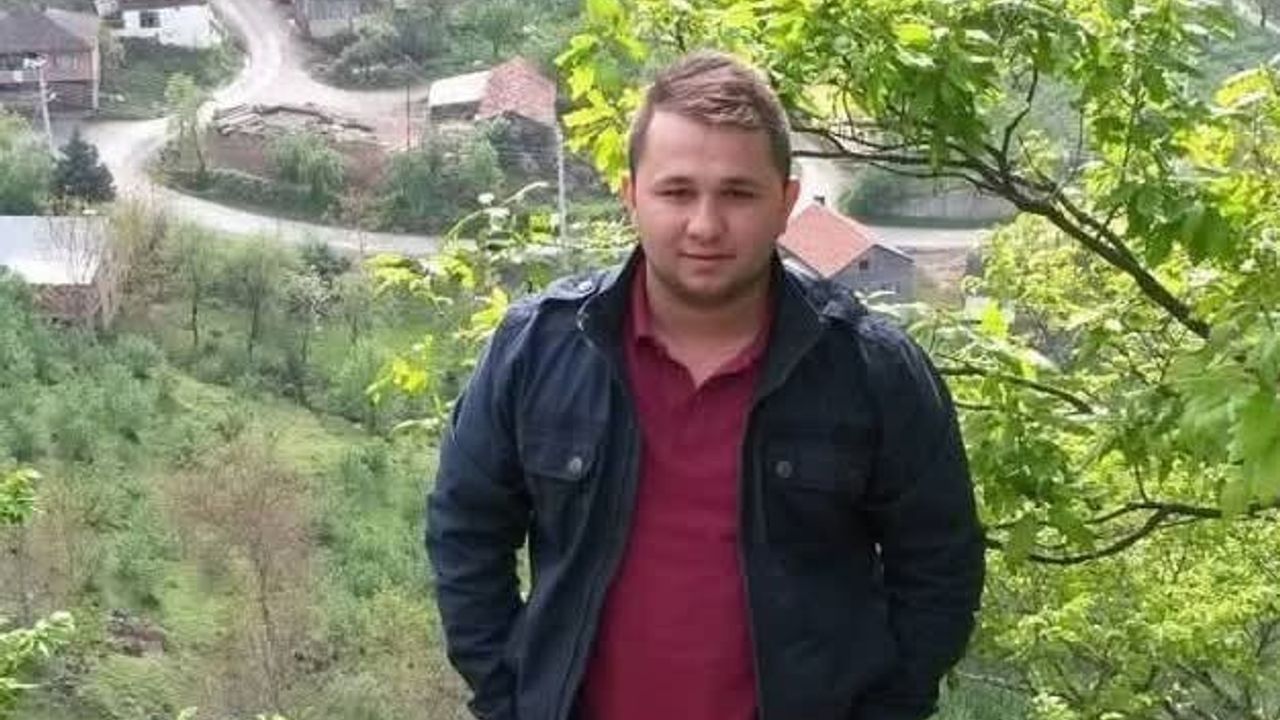 Hendek'te D-100'deki Kazada Yaralanan Sürücü Aytekin İlmek Hayatını Kaybetti, Cenazesi Defnedildi