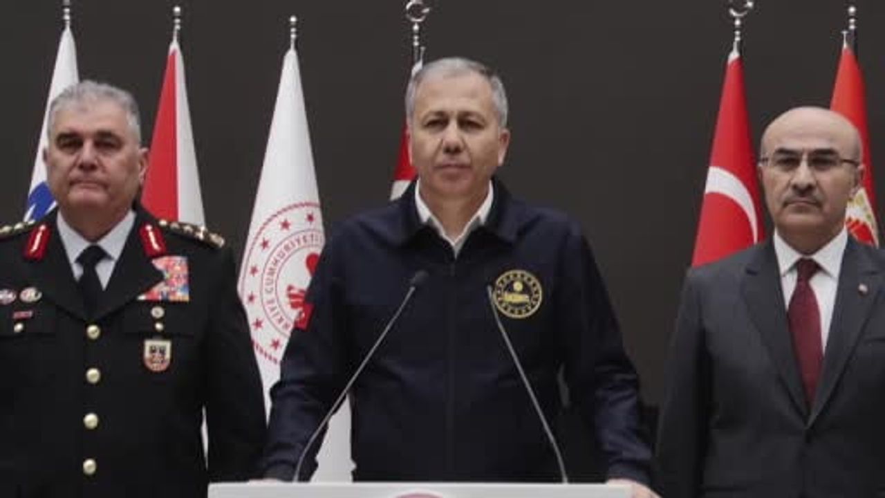 İçişleri Bakanı Ali Yerlikaya: Yalova'daki DEAŞ operasyonunda 3 polis şehit, 8 polis ve 1 bekçi yaralı