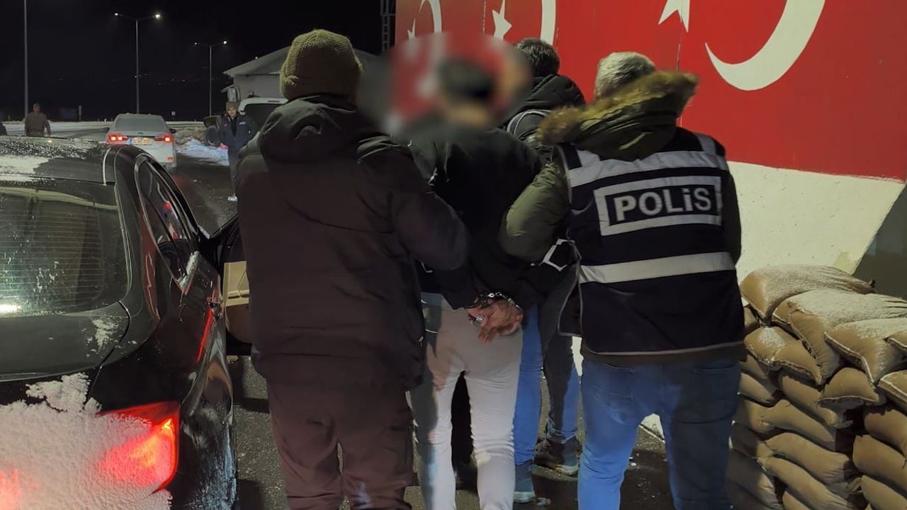 Iğdır'da kuyumcu soygunu: 3 şüpheli adliyeye sevk edildi