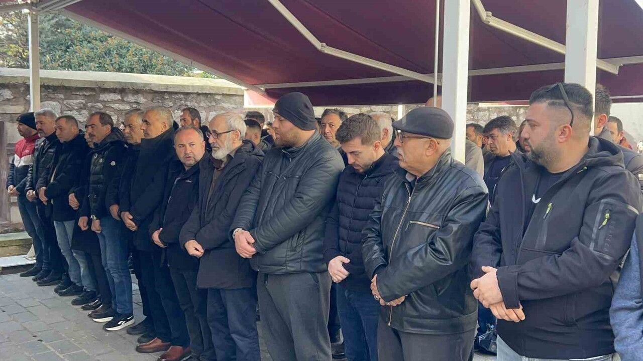 İHA Taksim Muhabiri Sümer Avcı Fatih’te Son Yolculuğuna Uğurlandı