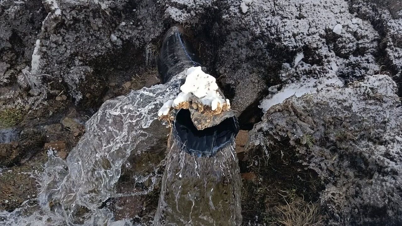 Ilgar Tüneli İnşaatında Su Borusu Patladı, Posof Belediyesi Onarım Başlattı