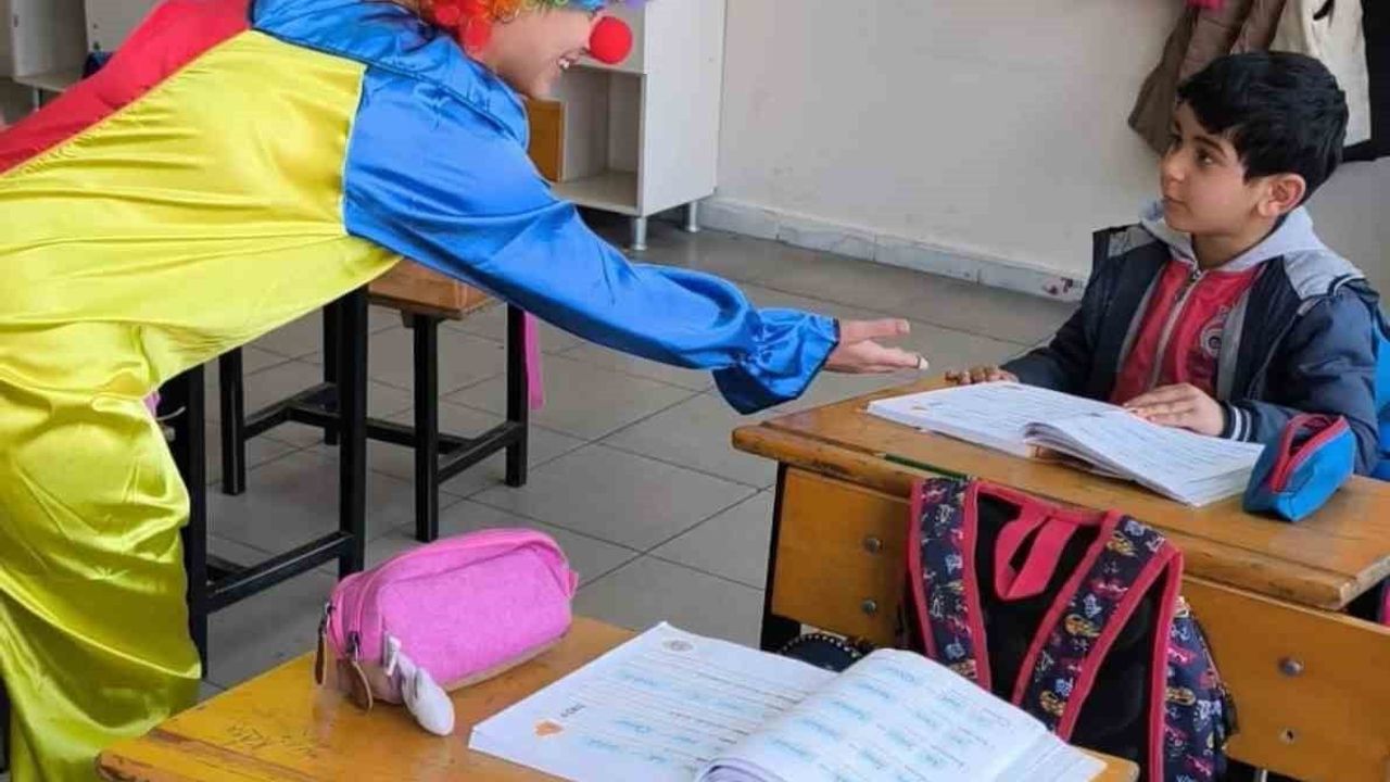 İncesu’da Okul Çağı İşitme Taramaları: Renkli Yaklaşımla Çocukların Katılımı Artırılıyor