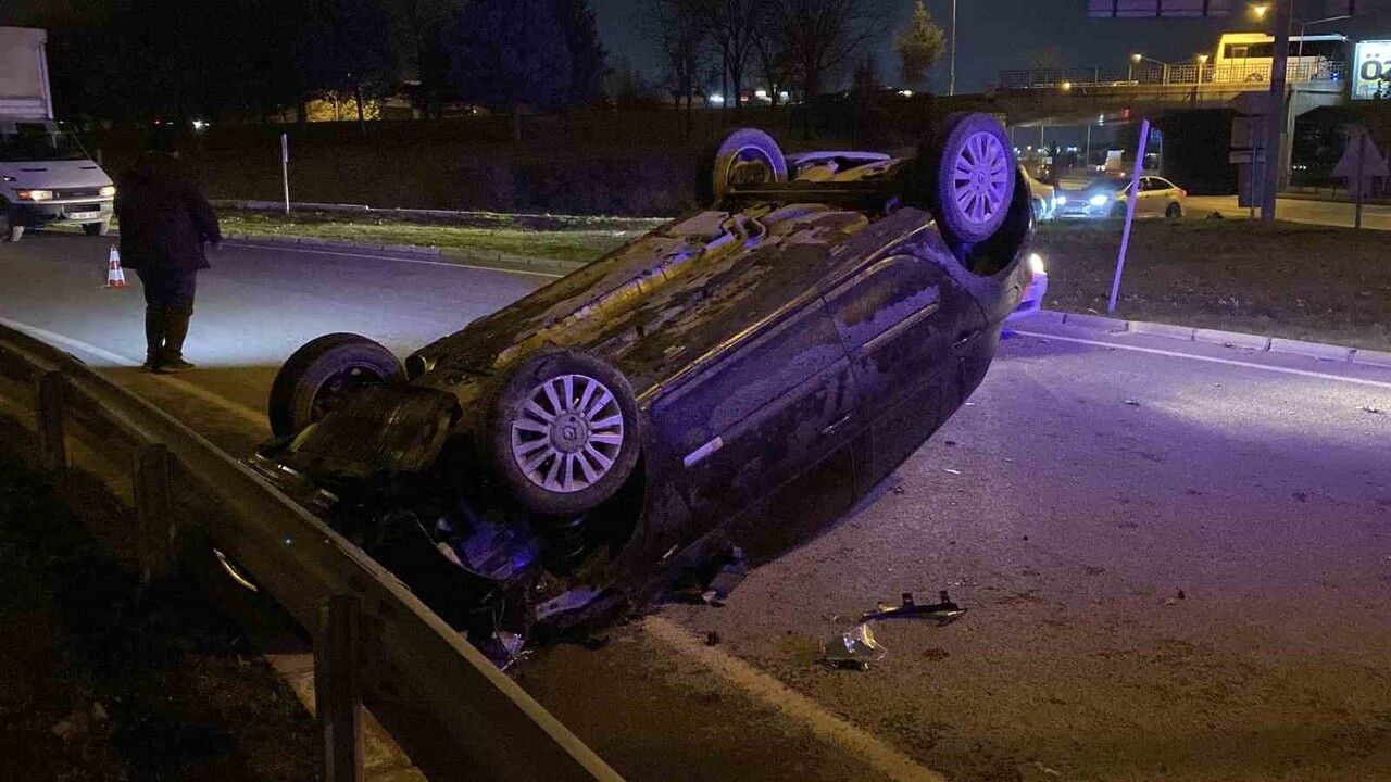İnegöl'de kontrolden çıkan otomobil takla attı; sürücü hafif yaralandı