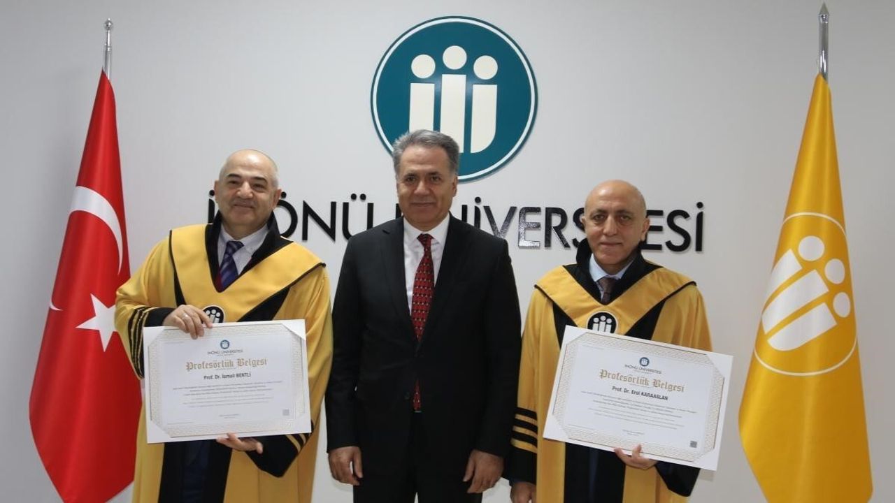 İnönü Üniversitesi'nde Akademisyenlere Cübbe Giyme Töreni: Yeni Profesörler ve Doktor Öğretim Üyesi