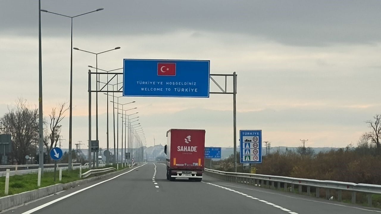 İpsala-Kipi hattında 7 gün sonra geçişler kademeli olarak yeniden başladı