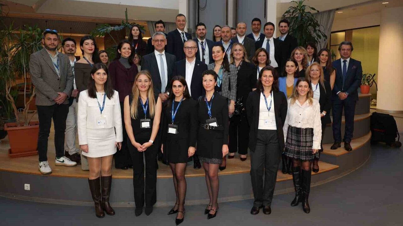 İş Bankası, Microsoft ve Logosoft iş birliğiyle Maximiles Business Startup Kartına Azure hibe ve dijital indirimler