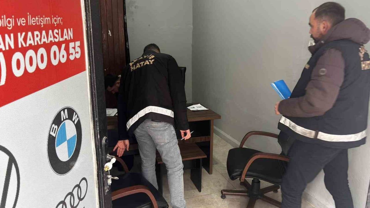 İskenderun'da araç kiralama firmalarına denetim: 20 iş yerinde kontroller yapıldı