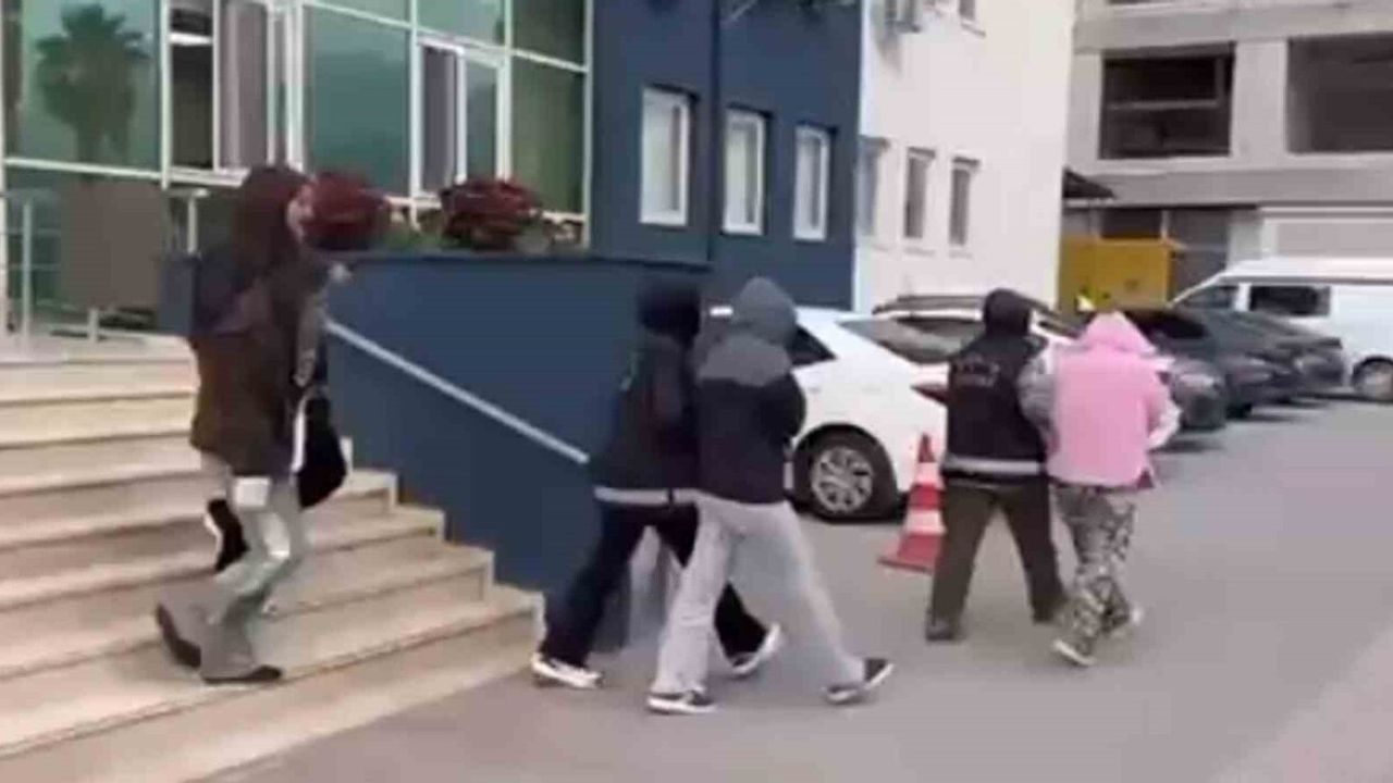 İskenderun'da günübirlik kiralanan adreslere fuhuş operasyonu: 6 kişi gözaltına alındı