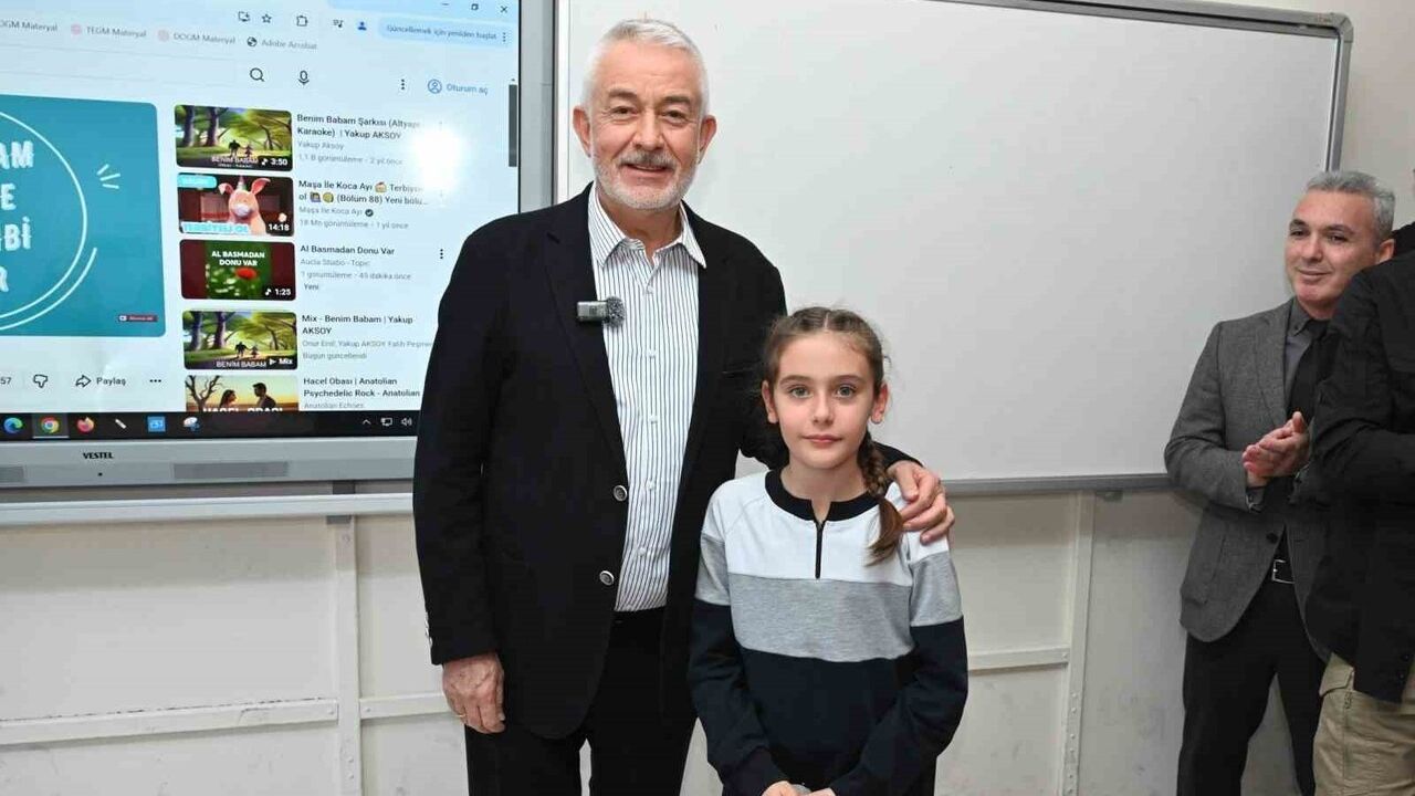 Isparta Belediye Başkanı Şükrü Başdeğirmen, minik başkanın sözünü yerine getirdi