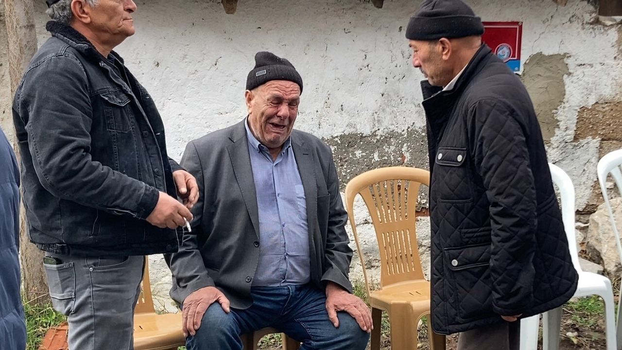 Isparta'da başsız ceset bulunan Ferdi Özdemir defnedildi; baba adalet istedi