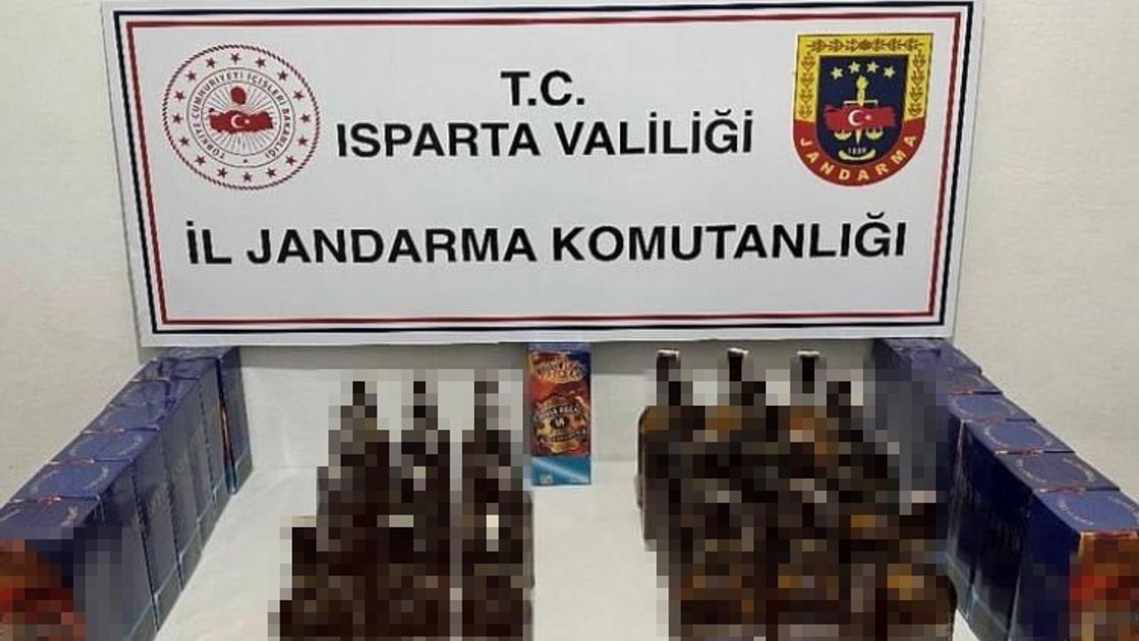 Isparta'da kaçak içki ve parfüm operasyonları: 650 litre ve 41 parfüme el konuldu, 4 şüpheli hakkında işlem