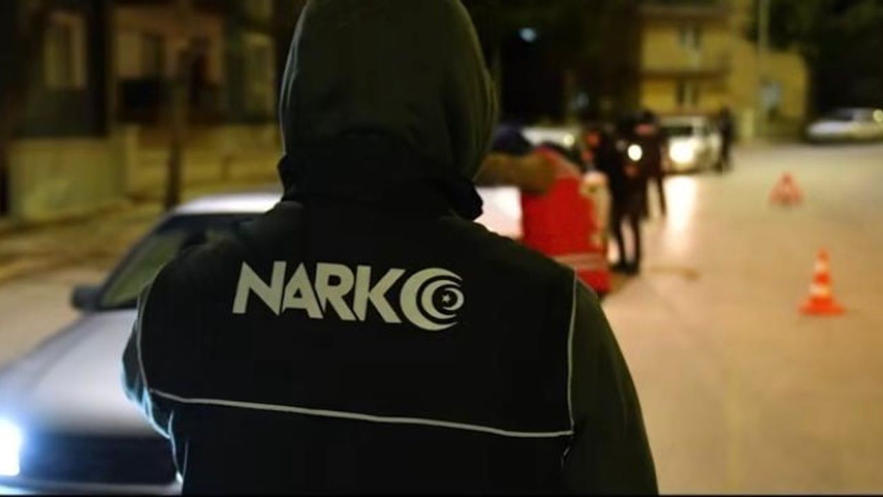 Isparta'da narkotik operasyonu: 26 yakalama, çok sayıda uyuşturucu ele geçirildi