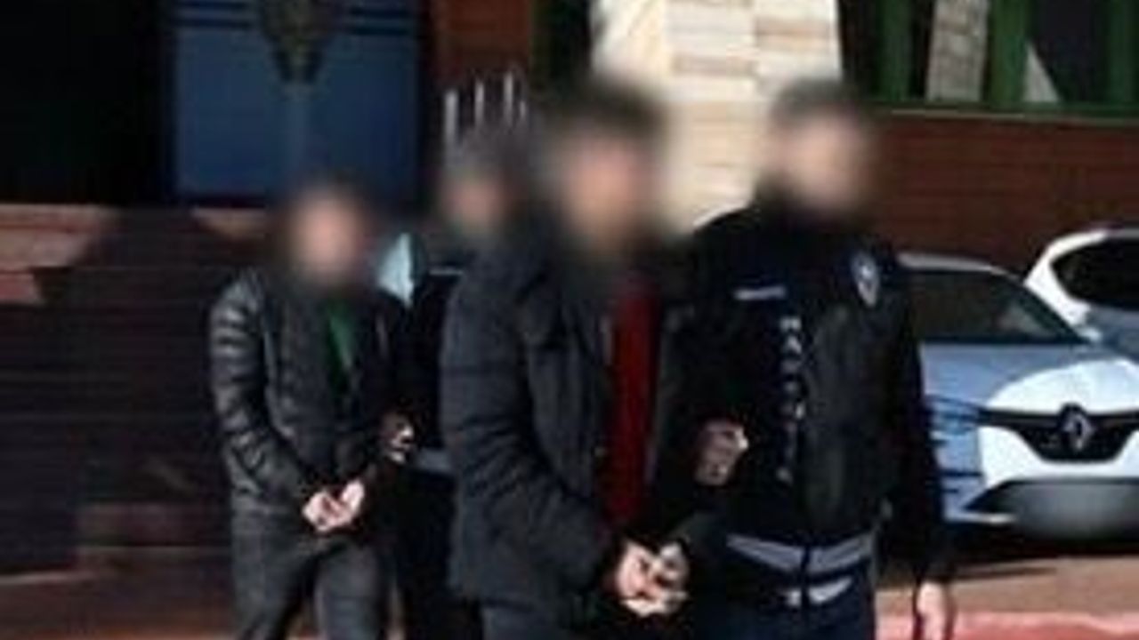 Isparta'da uyuşturucu suçlarından kesinleşmiş hapis cezası bulunan 2 kişi yakalandı
