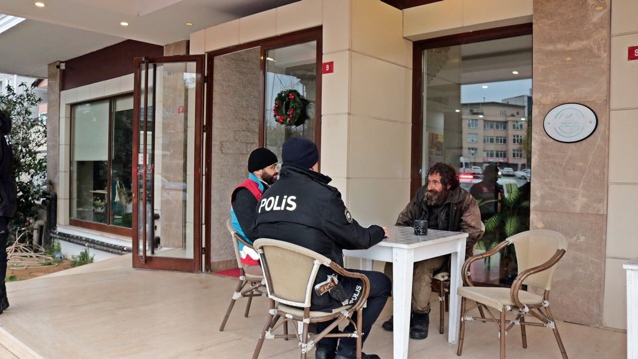 İstanbul'da 159 evsiz vatandaş otellere yerleştirildi