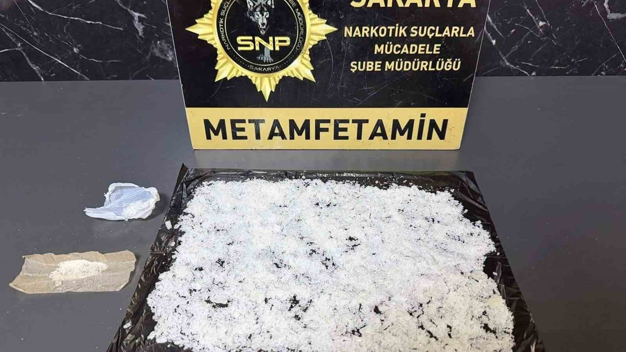 İstanbul’dan Zonguldak’a uyuşturucu sevkiyatı: Sakarya’da iki şüpheli yakalandı