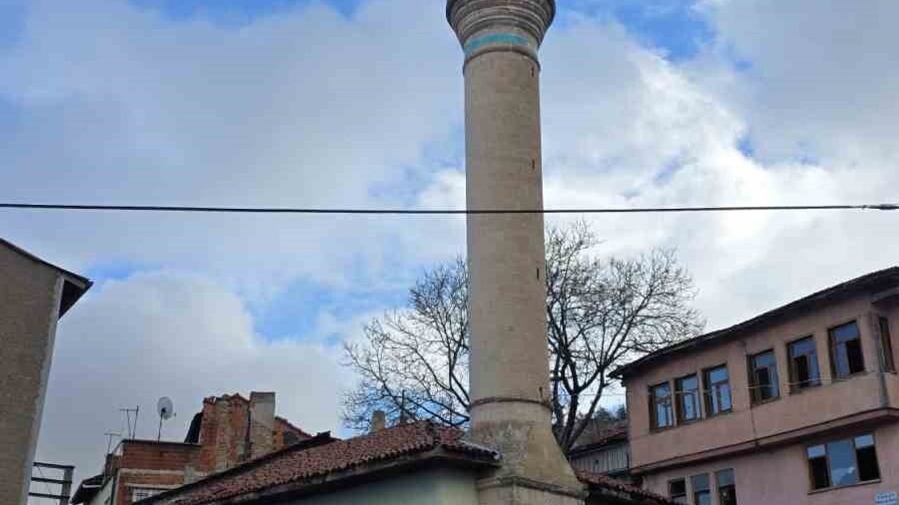 İstiklal Mahallesi Muhtarı Tavalıoğlu: Yeni mezarlık alanı ve tarihi caminin restorasyonu talebi