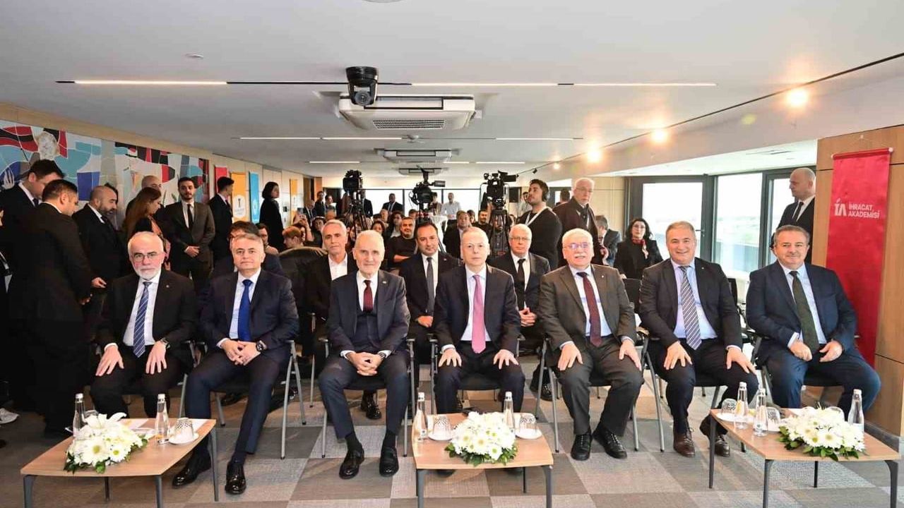 İTO ve İstanbul Ticaret Üniversitesi, İhracat Akademisi için işbirliği protokolü imzaladı