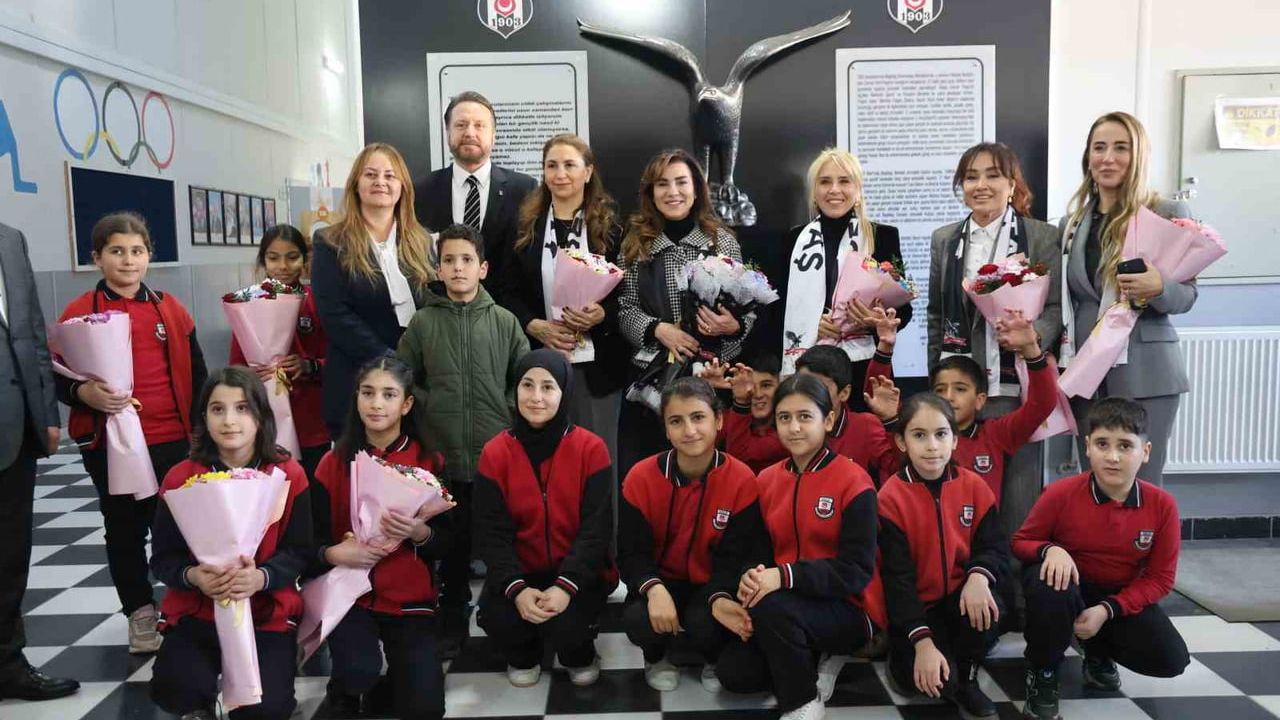 ‘İyiliğe Kanat Aç’ Projesiyle Beşiktaş Heyeti Elazığ’da