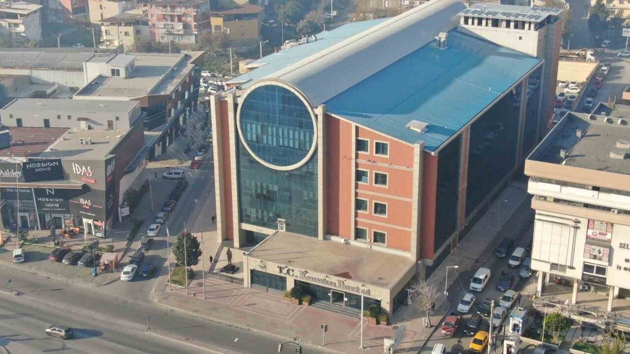 İzmir'de belediyenin 980 bin TL'lik imar para cezası mahkemece iptal edildi