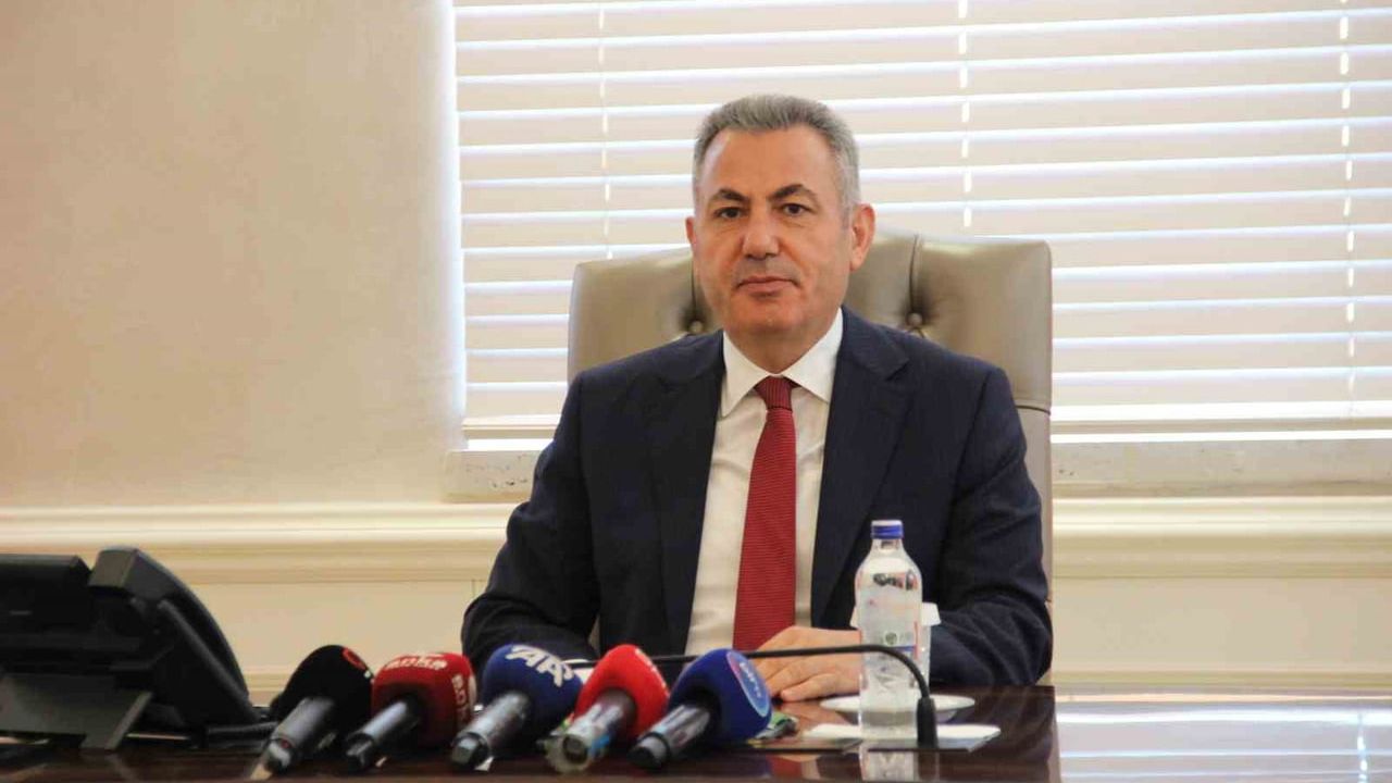 İzmir'de yılbaşı güvenliği: 13 bin 385 personel, bin 680 araç ve bin 691 ekip göreve hazır